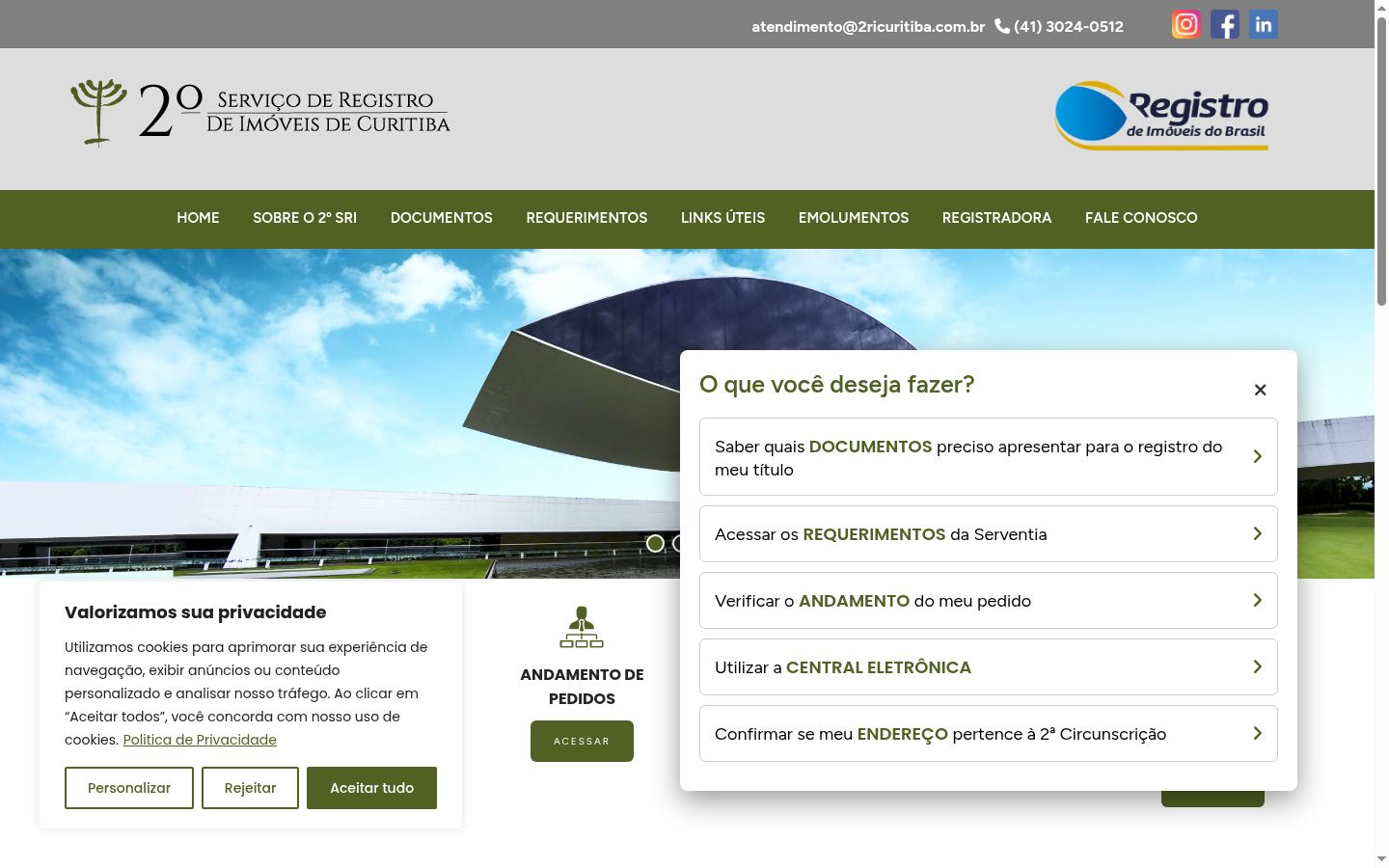 Captura de ecrã do banner de consentimento apresentado antes de qualquer interação
