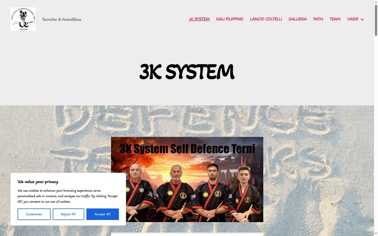 Posnetek zaslona pasice za privolitev, prikazane pred kakršno koli interakcijo