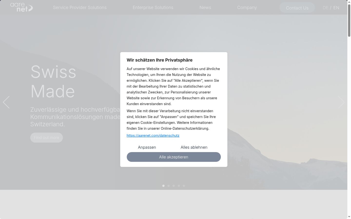 Screenshot of the consent banner shown before any interaction