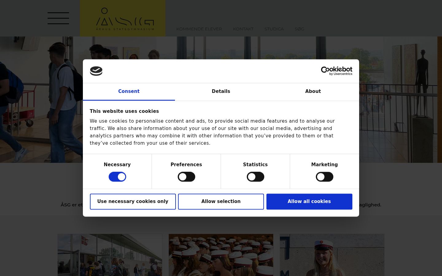 Screenshot of the consent banner shown before any interaction