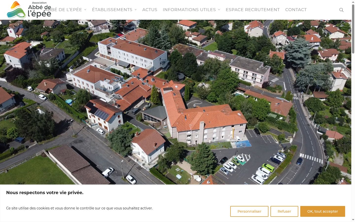 Képernyőkép a bármilyen interakció előtt megjelenő hozzájárulási bannerről