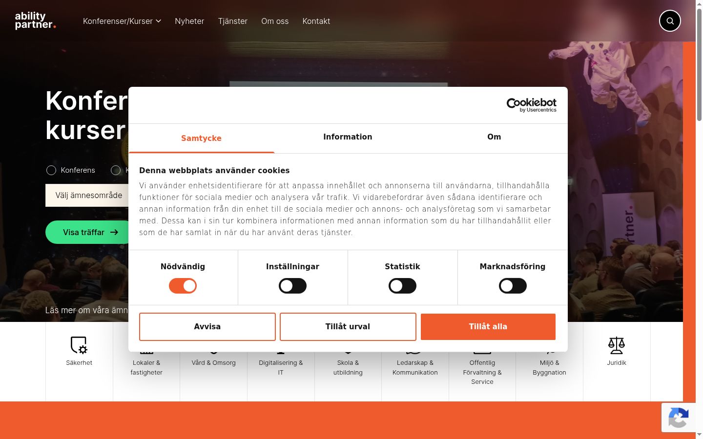Screenshot of the consent banner shown before any interaction
