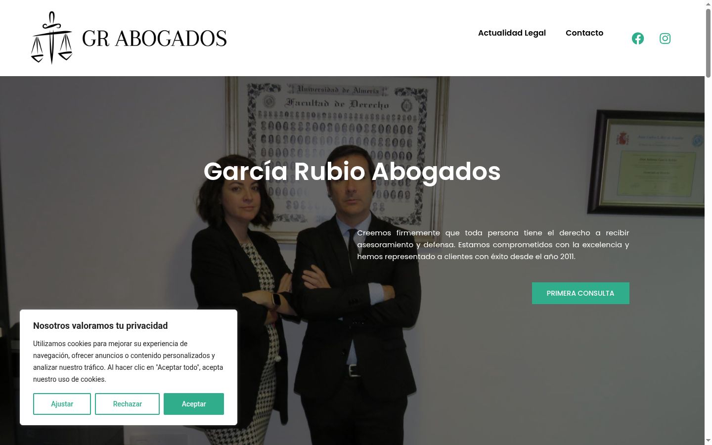 Captura de pantalla del banner de consentimiento mostrado antes de cualquier interacción