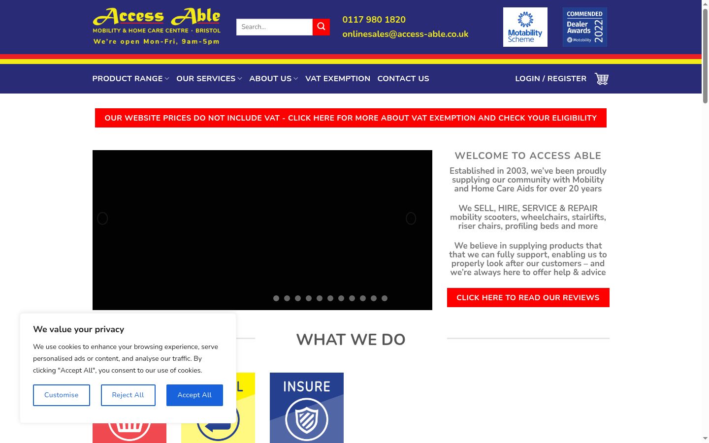 Screenshot of the consent banner shown before any interaction