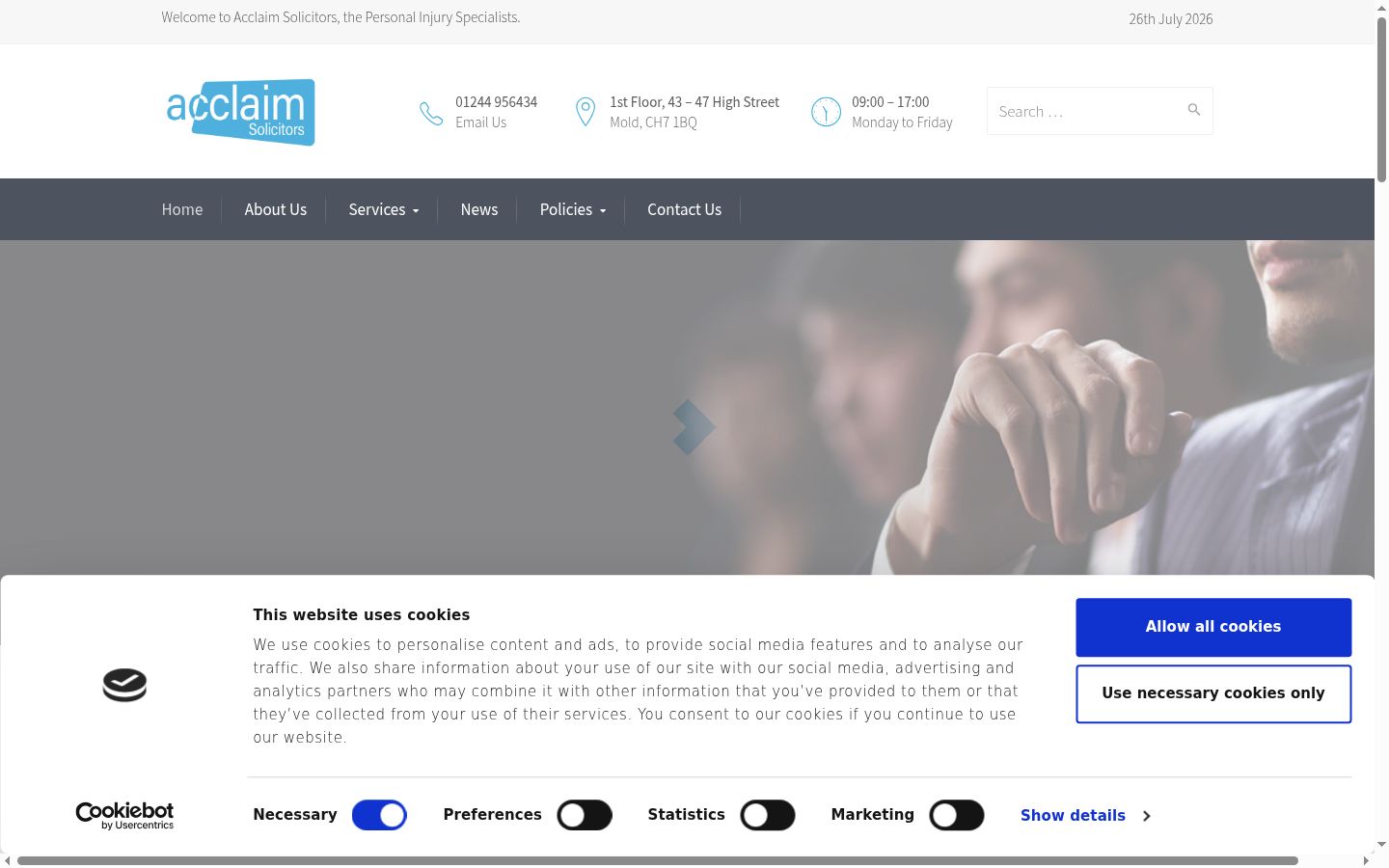 Screenshot of the consent banner shown before any interaction