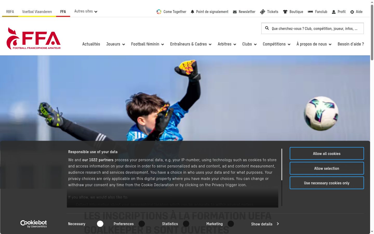 Captura de ecrã do banner de consentimento apresentado antes de qualquer interação