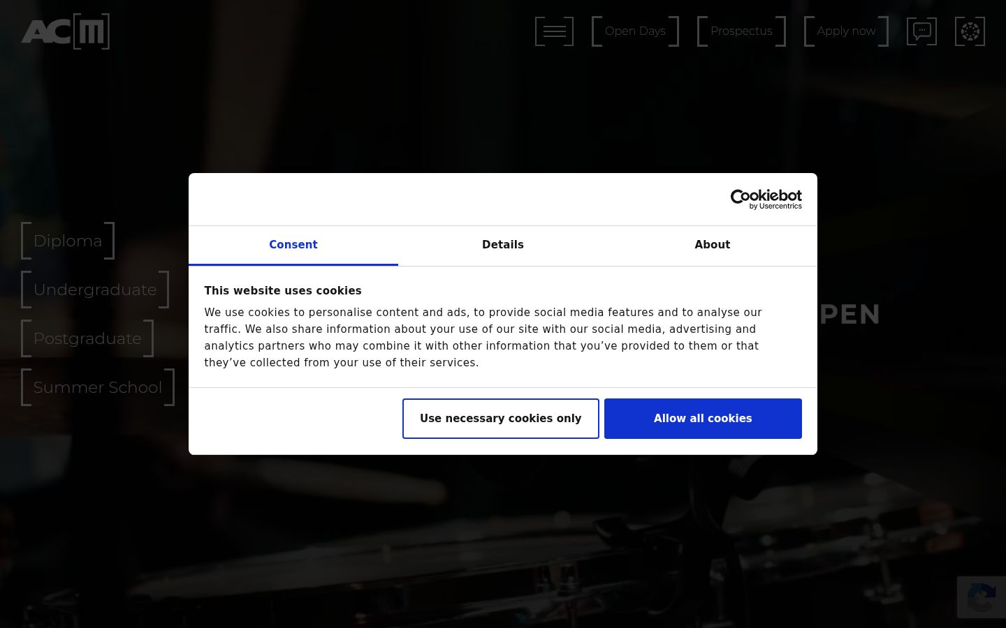 Screenshot del banner di consenso mostrato prima di qualsiasi interazione
