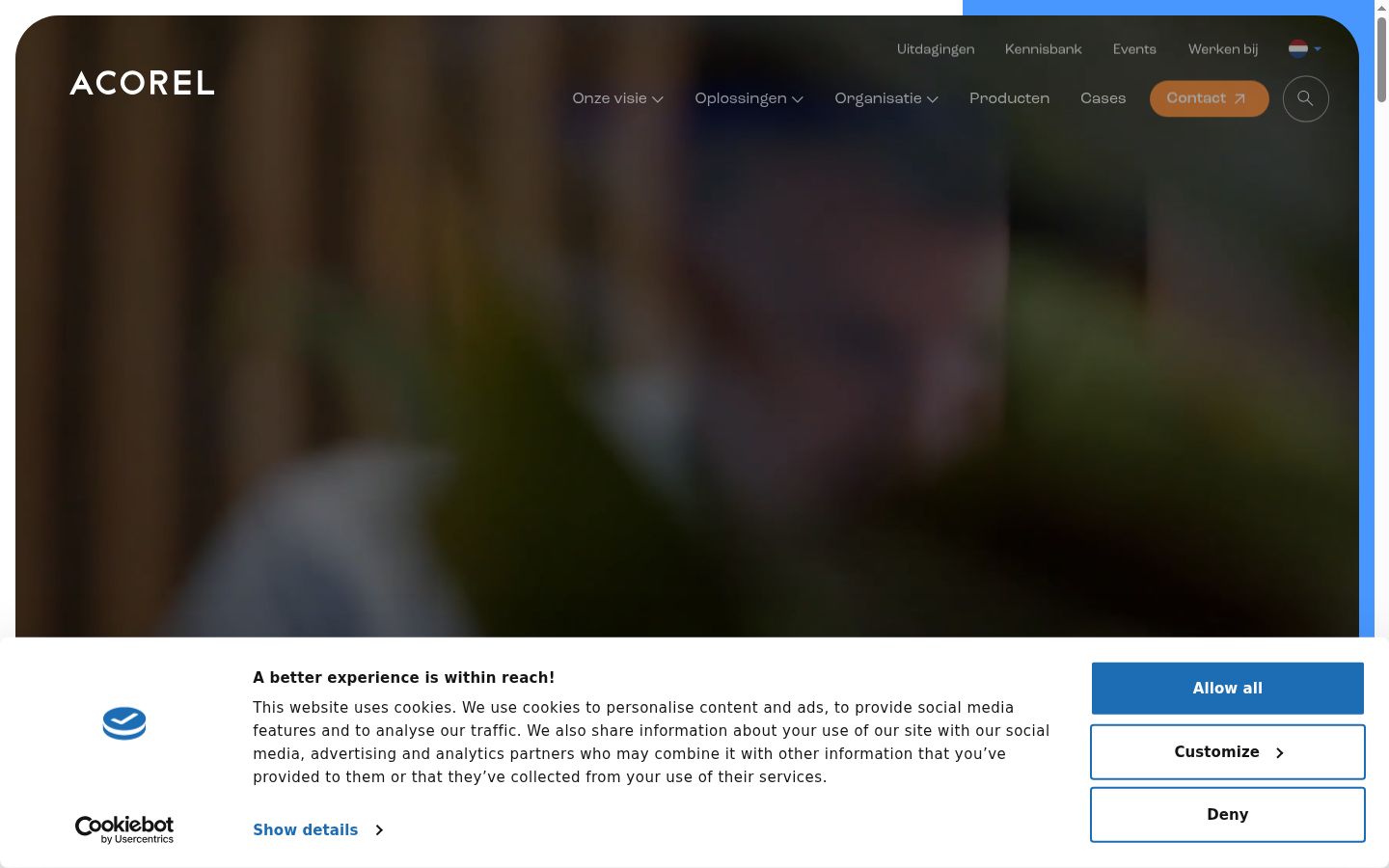 Screenshot of the consent banner shown before any interaction