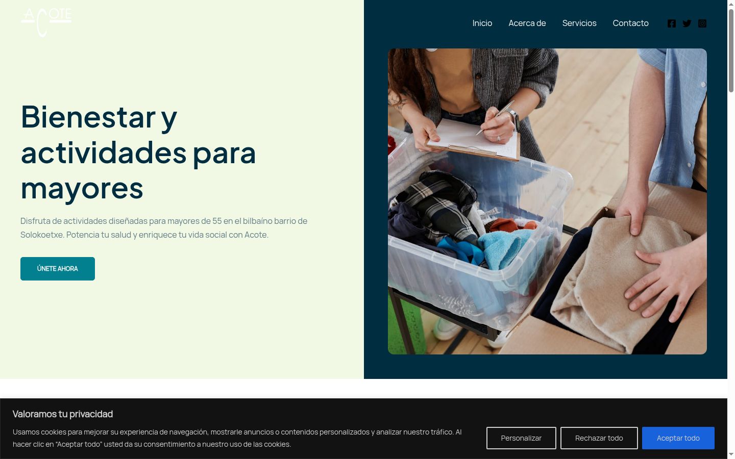 Screenshot of the consent banner shown before any interaction