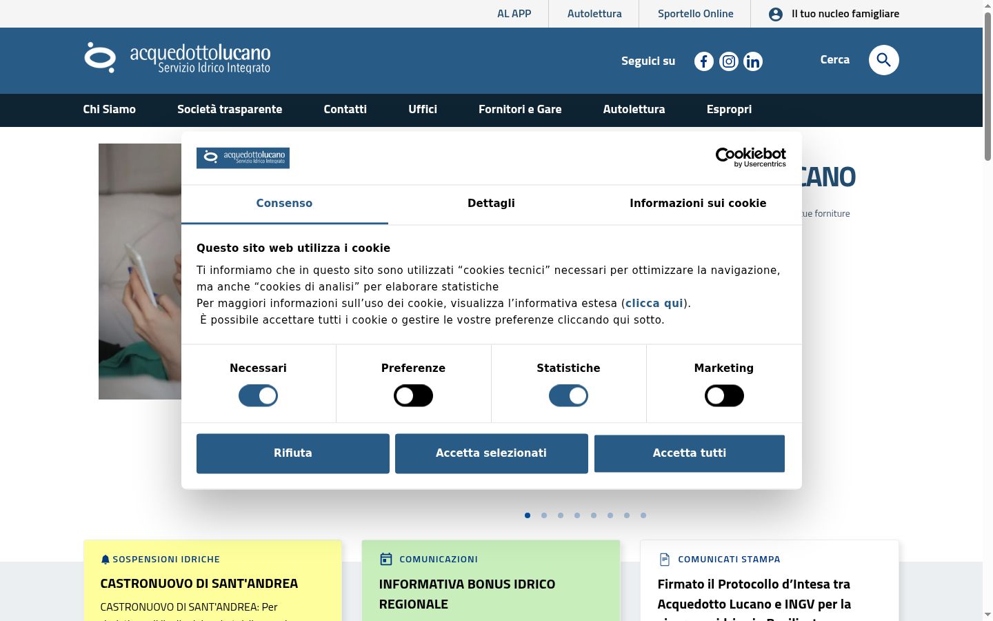 Képernyőkép a bármilyen interakció előtt megjelenő hozzájárulási bannerről