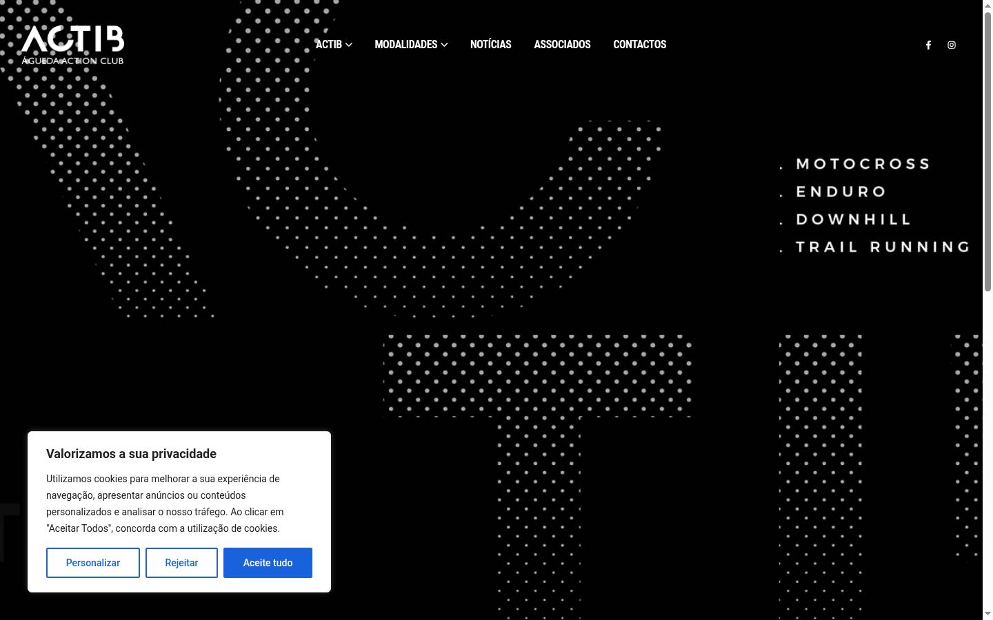 Screenshot del banner di consenso mostrato prima di qualsiasi interazione