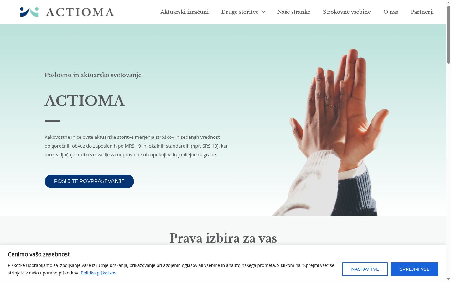 Captură de ecran a bannerului de consimțământ afișat înainte de orice interacțiune