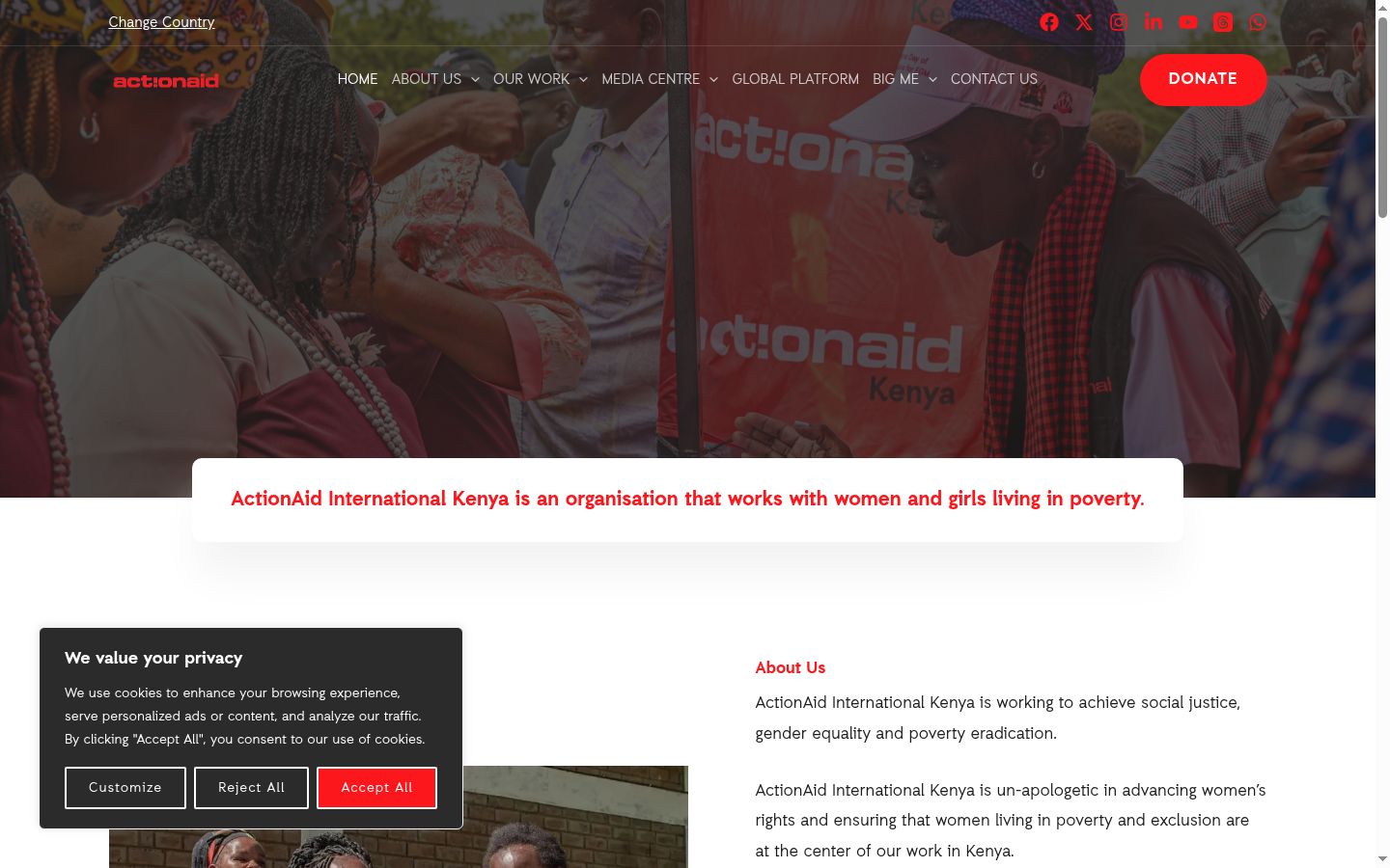 Screenshot of the consent banner shown before any interaction