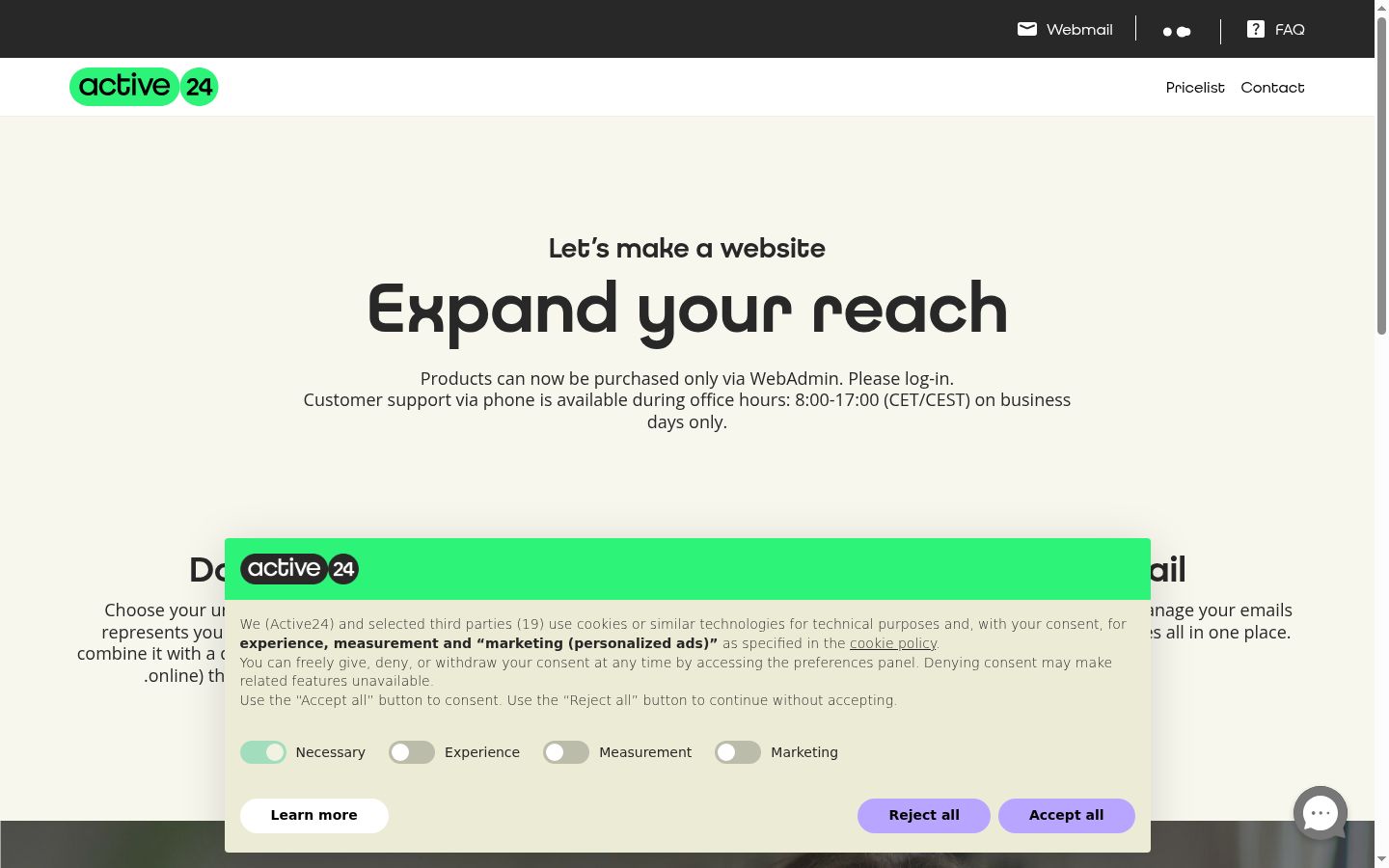 Screenshot of the consent banner shown before any interaction