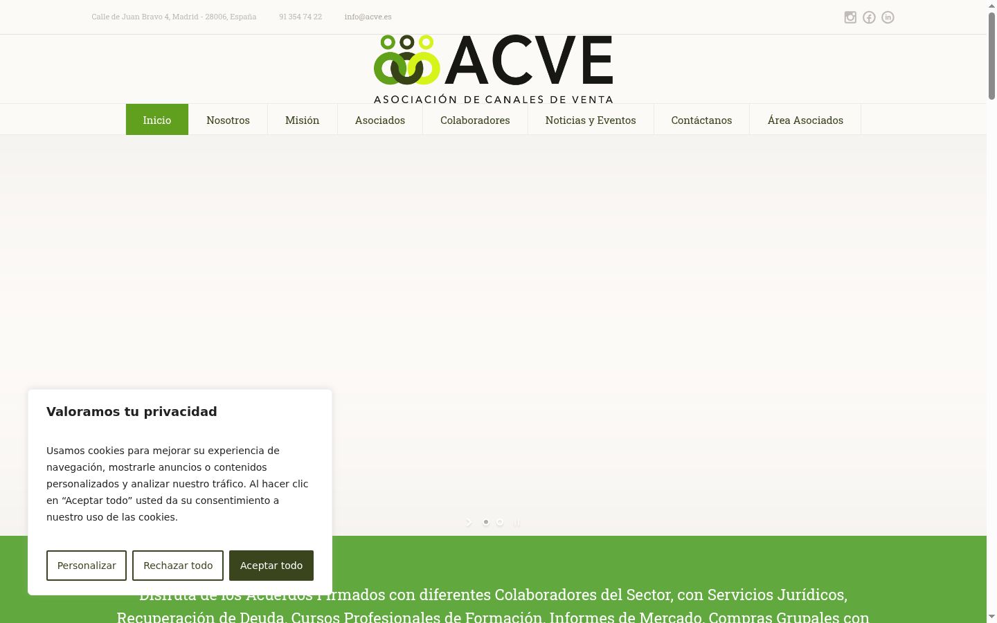 Captura de ecrã do banner de consentimento apresentado antes de qualquer interação