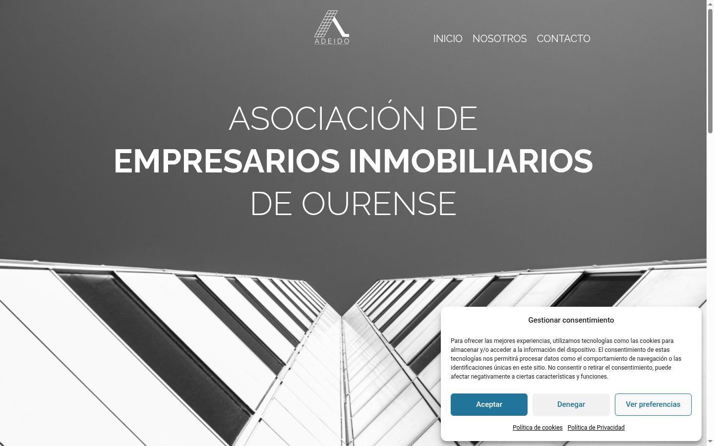 Captura de pantalla del banner de consentimiento mostrado antes de cualquier interacción