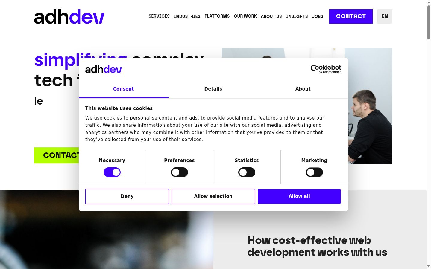 Screenshot del banner di consenso mostrato prima di qualsiasi interazione