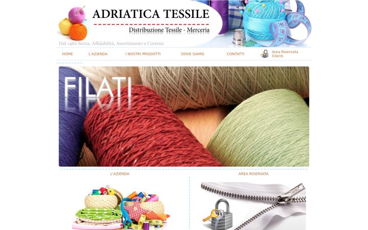 Screenshot of adriaticatessile.com