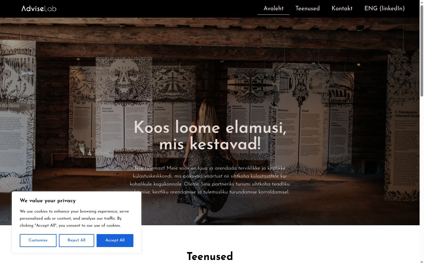 Screenshot of the consent banner shown before any interaction