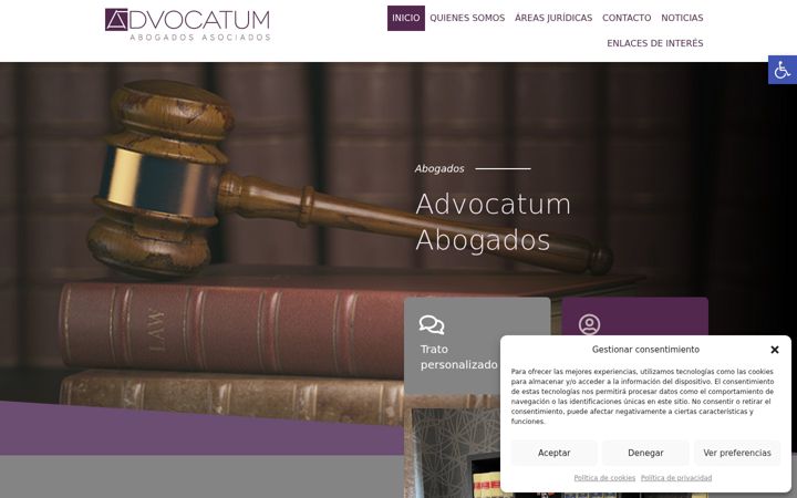 Screenshot of advocatumabogados.com