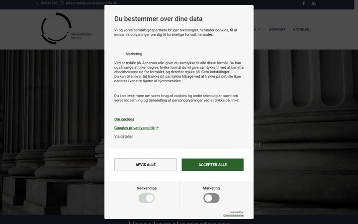 Skärmbild av advokathedehoej.dk