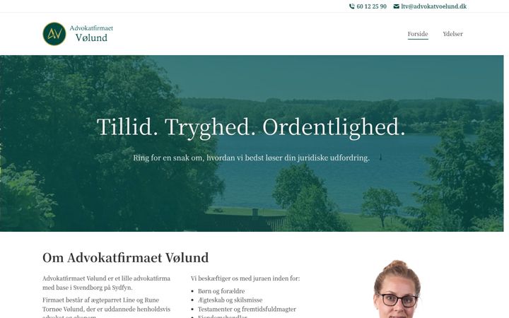 Screenshot of advokatvoelund.dk