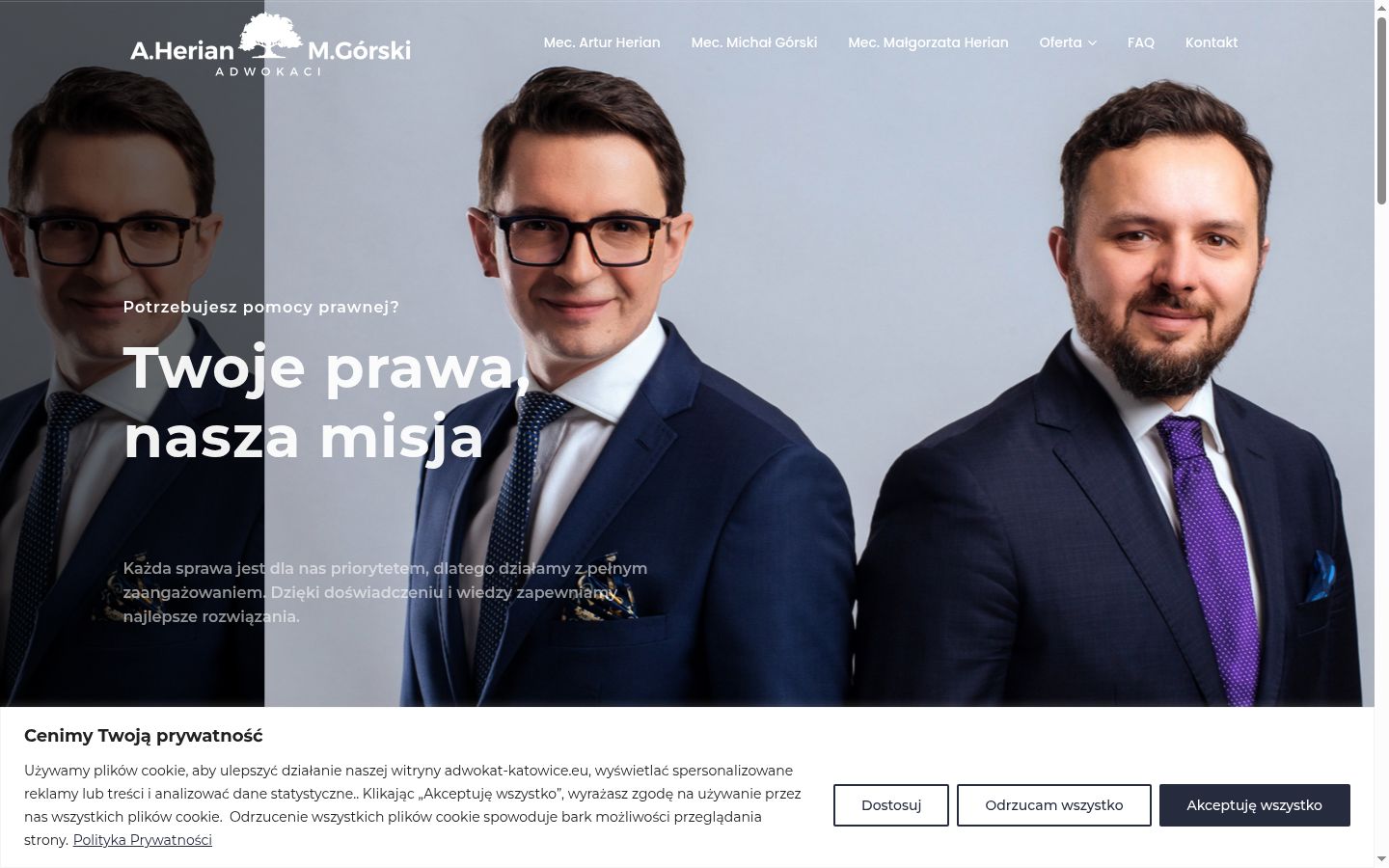 Képernyőkép a bármilyen interakció előtt megjelenő hozzájárulási bannerről