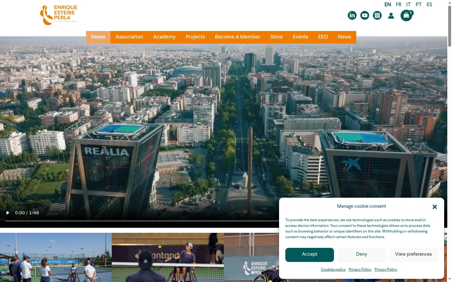 Screenshot del banner di consenso mostrato prima di qualsiasi interazione