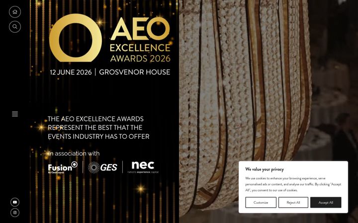 Screenshot of aeoawards.org