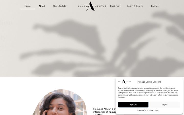 Screenshot of aestheticallyamna.co.uk