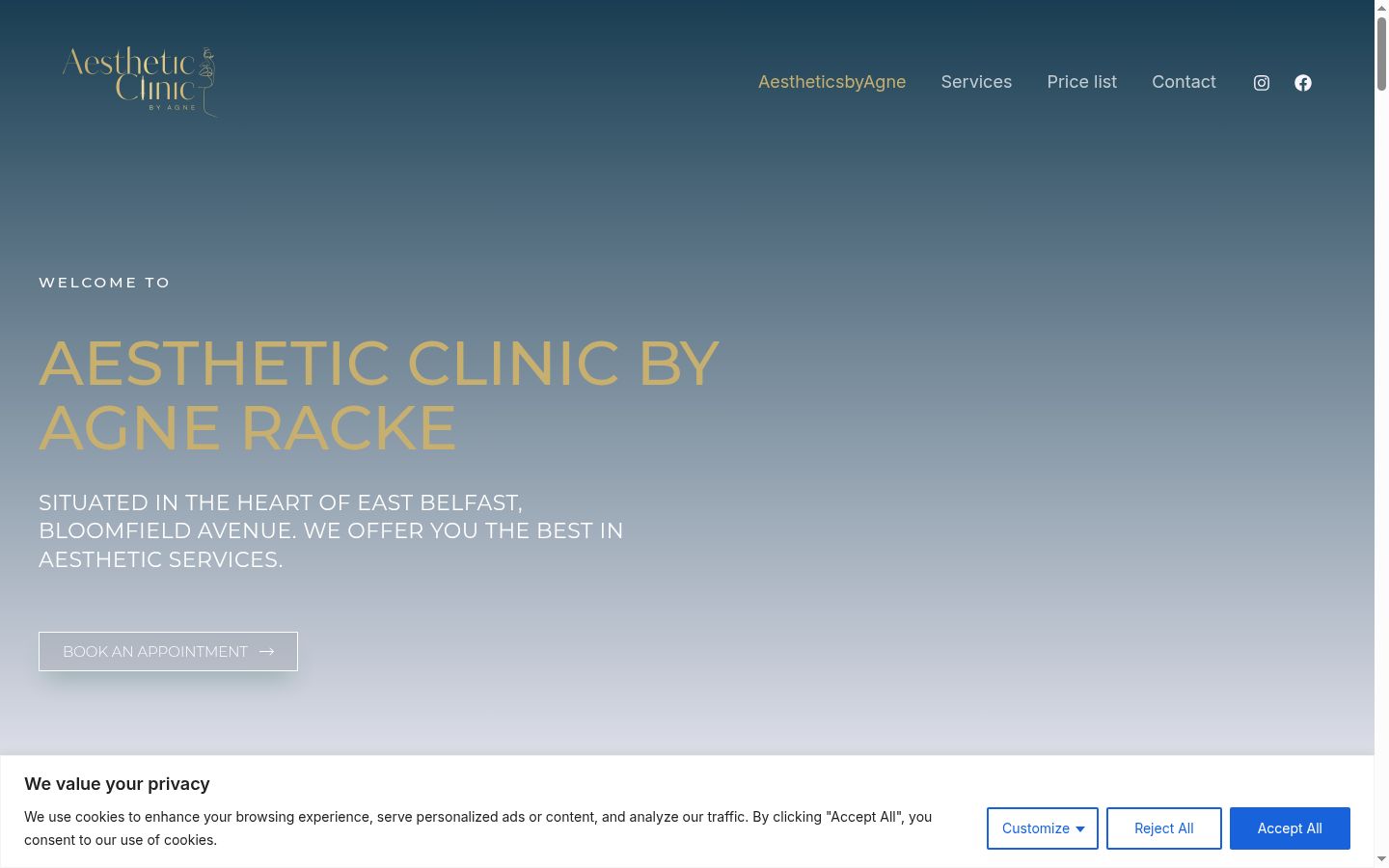 Screenshot of the consent banner shown before any interaction