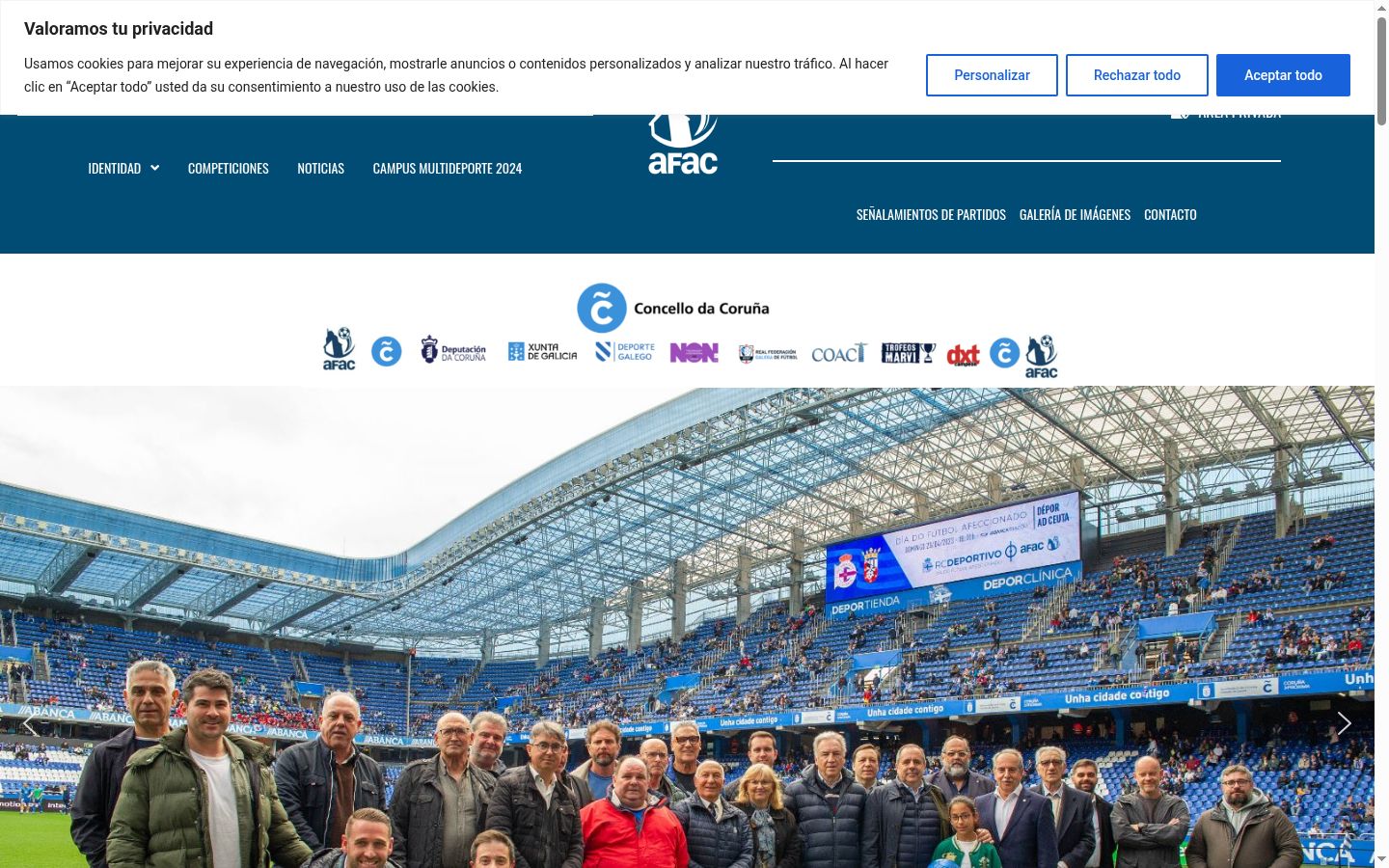 Snímek obrazovky baneru souhlasu zobrazeného před jakoukoli interakcí