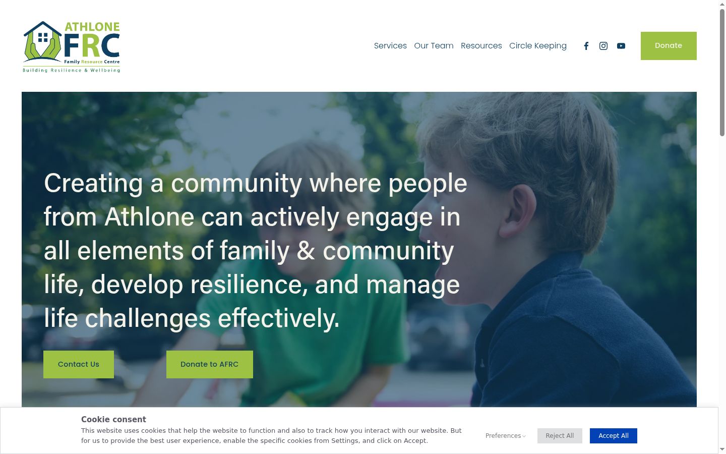 Screenshot of the consent banner shown before any interaction