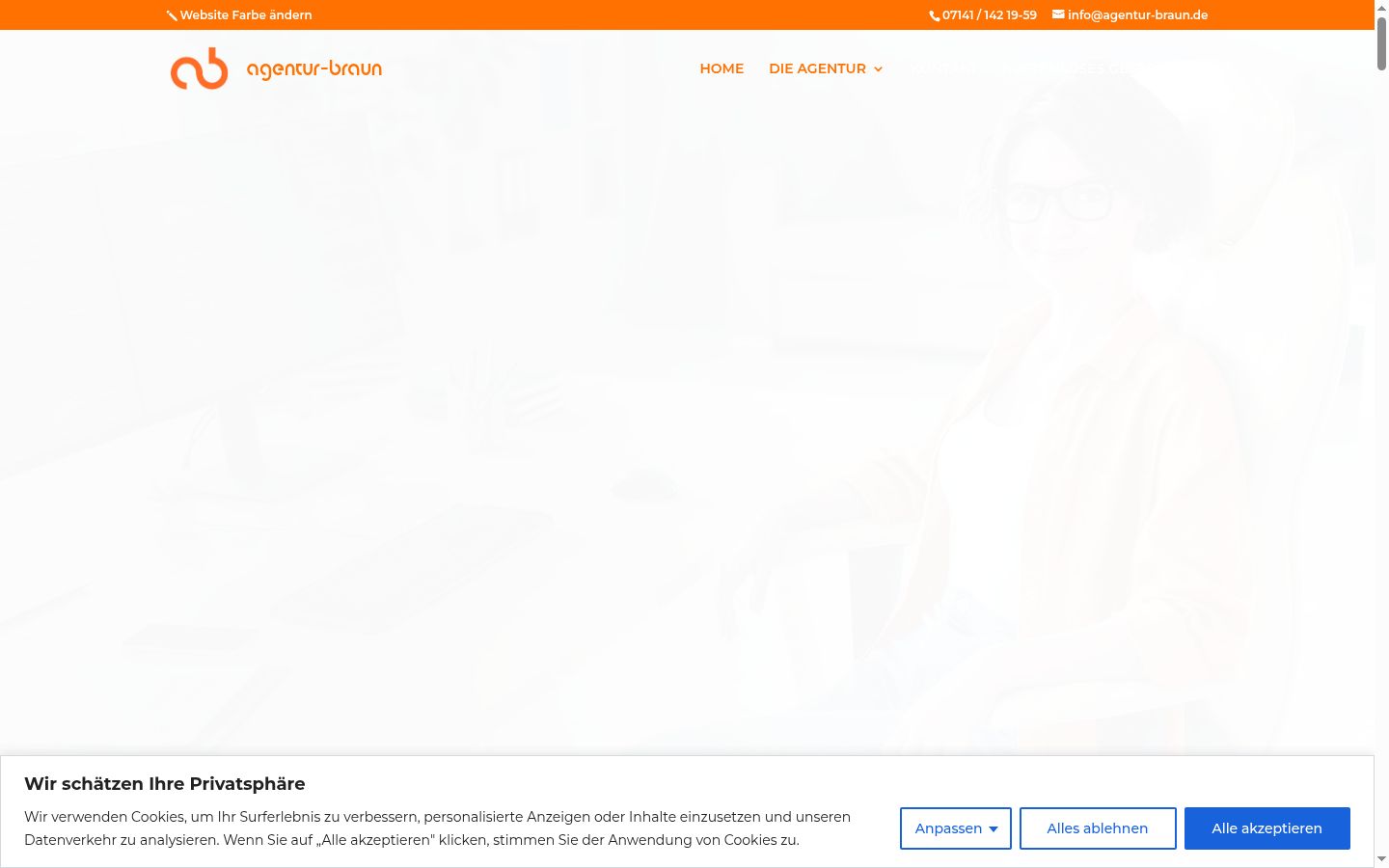 Captura de pantalla del banner de consentimiento mostrado antes de cualquier interacción