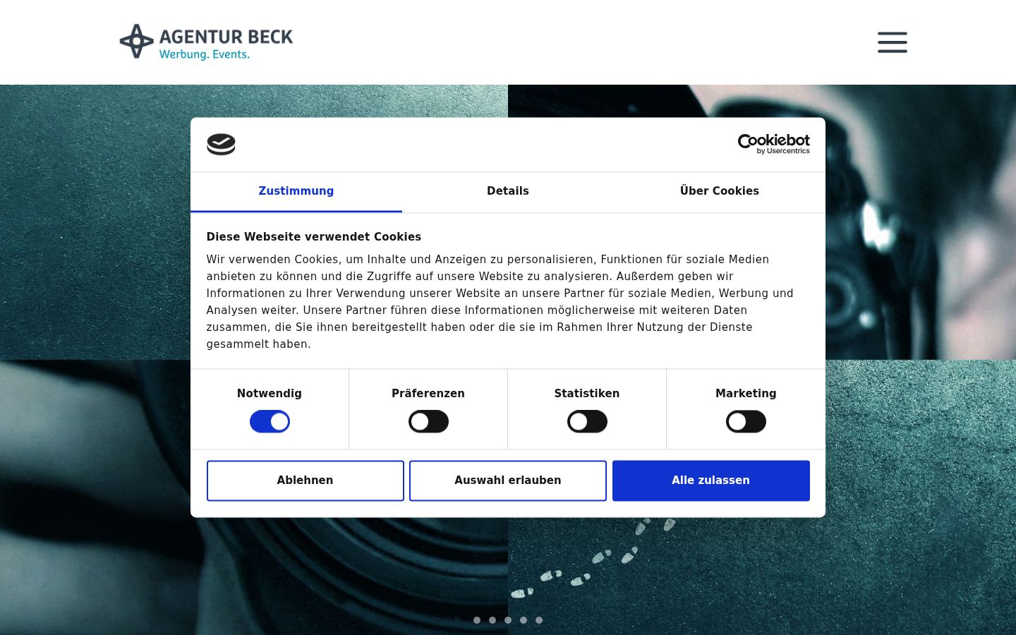 Screenshot del banner di consenso mostrato prima di qualsiasi interazione