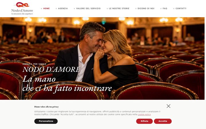 Screenshot of agenzianododamore.it