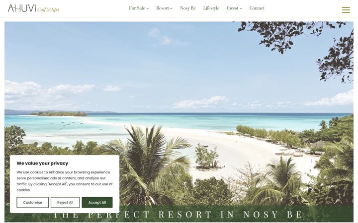 Screenshot of ahuviresort.com