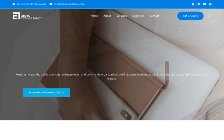 Snímek obrazovky aishaconsultancy.com
