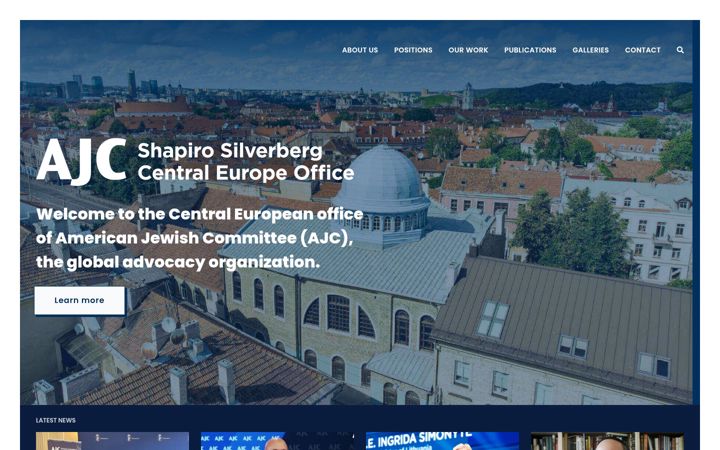 Screenshot van ajccentraleurope.org