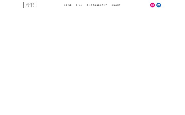 Screenshot stránky akaberni.com