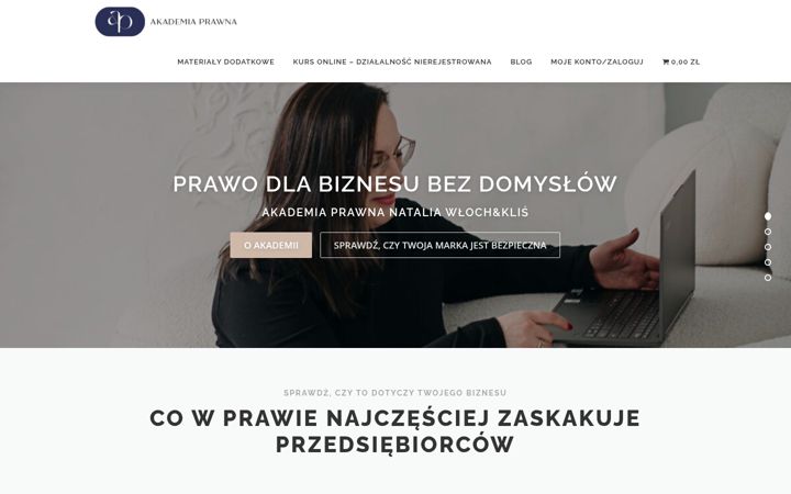 Captură de ecran a akademiaprawna.pl