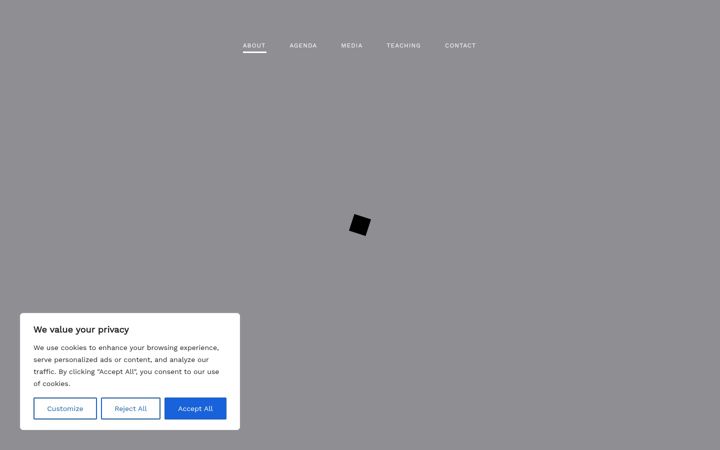 Screenshot of akinfina.com