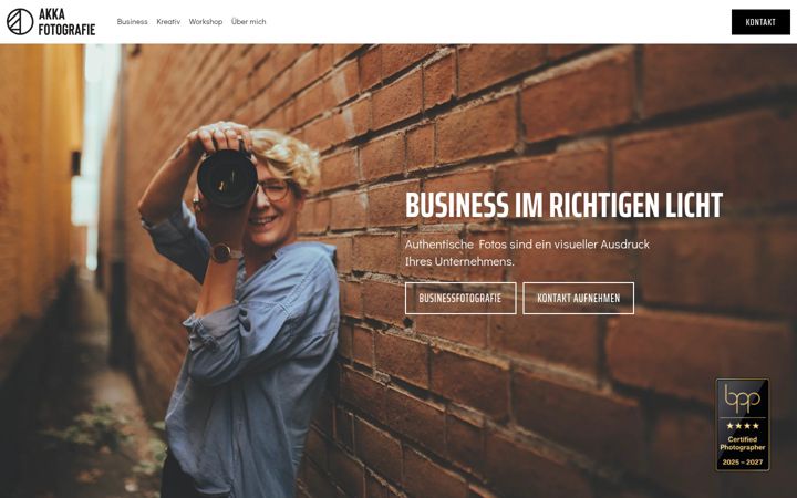 Screenshot of akka-fotografie.de