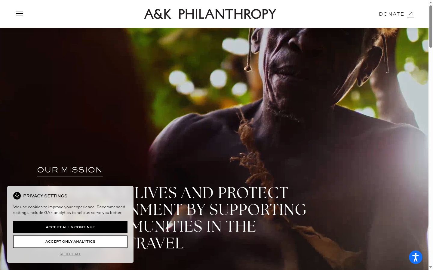 Screenshot of the consent banner shown before any interaction