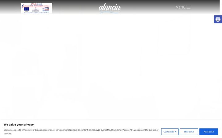 Screenshot of alanciasuites.com