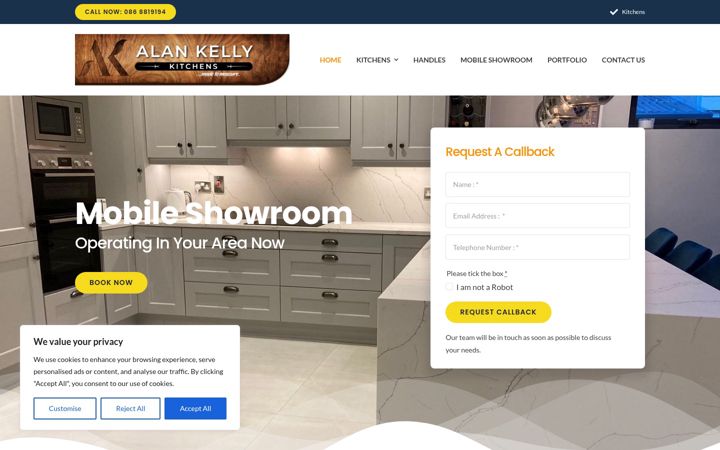 Screenshot of alankellykitchens.com