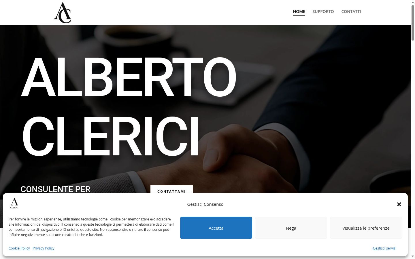 Screenshot del banner di consenso mostrato prima di qualsiasi interazione