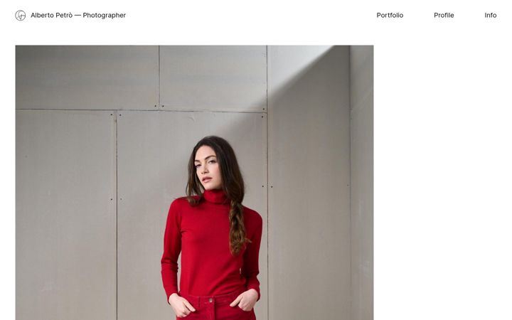 Screenshot of albertopetro.com