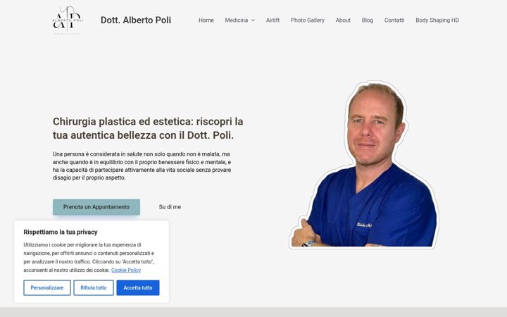 Screenshot of albertopolichirurgoplastico.com