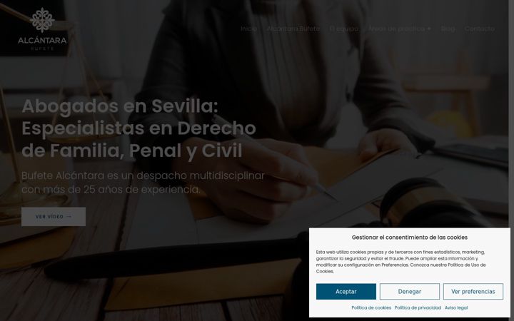 Screenshot of alcantarabufete.com